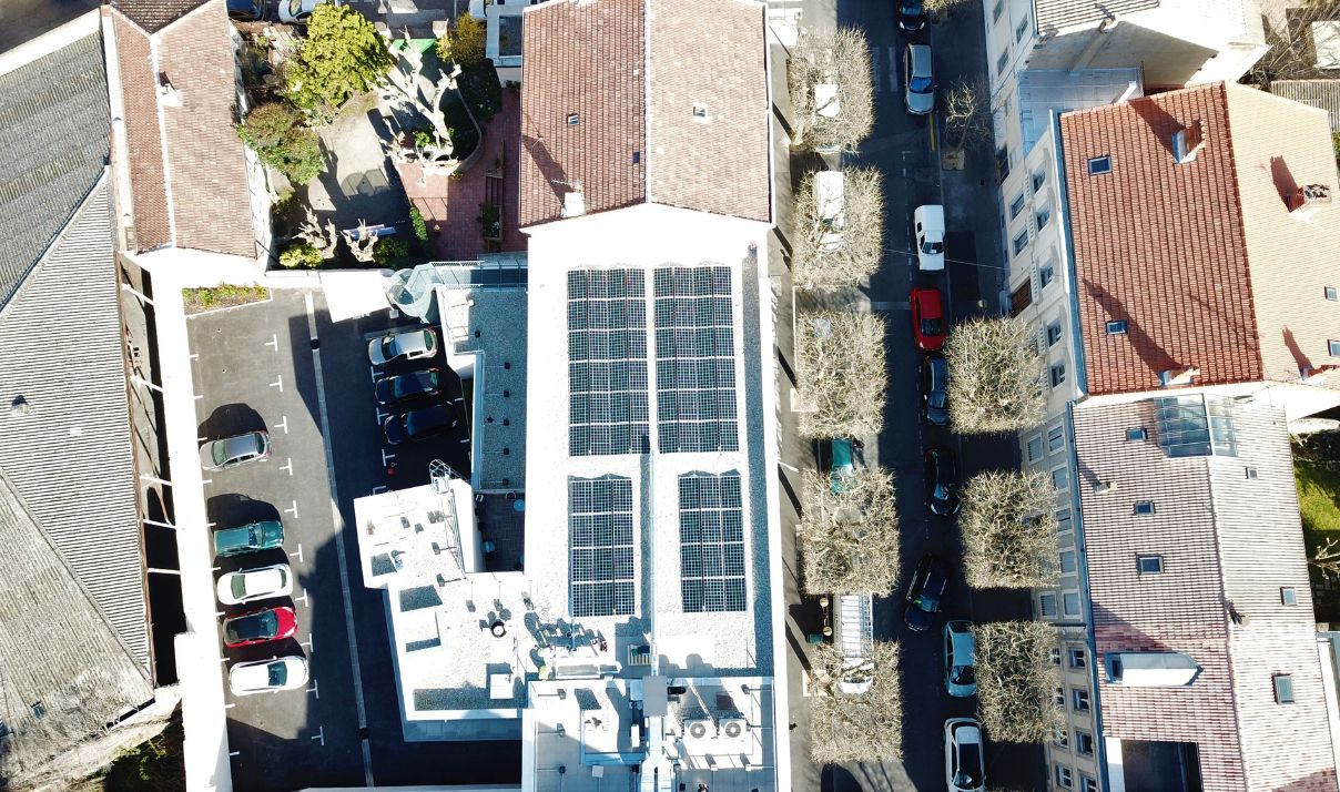 installation panneaux solaires caf ales gard